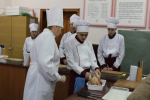 Mekhanichna kulinarna obrobka silʹsʹkohospodarsʹkoyi ptytsi
