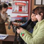 Denʹ vidkrytykh dverey