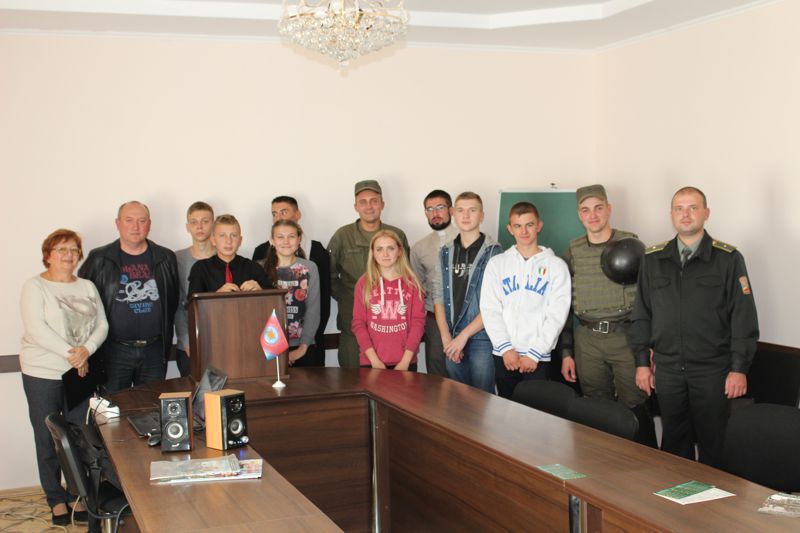 Zustrich z viysʹkovosluzhbovtsyamy 3056 VCH