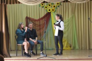 Pershi kroky na stseni uchylyshcha