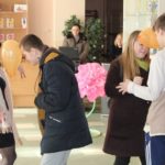 «Vysoke prekrasne pochuttya —kokhannya».
