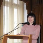 Storinkamy uchylyshchnoho fotoalʹbomu
