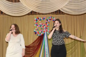 Nasha tvorchistʹ tobi, ridne uchylyshche!