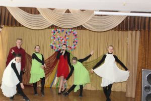 Nasha tvorchistʹ tobi, ridne uchylyshche!