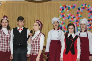 Nasha tvorchistʹ tobi, ridne uchylyshche!
