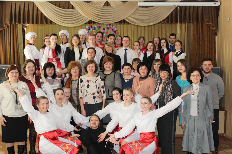 Nasha tvorchistʹ tobi, ridne uchylyshche!