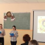Poet zhyve. My slukhayem yoho. My chuyem zapovit yoho svyashchennyy!