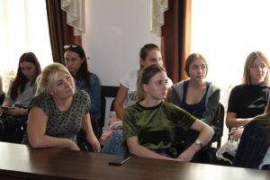 Zhyttya — tse dar, berezhy i tsinuy yoho
