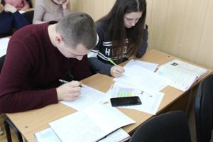 «Ponyattya pro polimery na prykladi polietylenu. Reaktsiya polimeryzatsiyi.»