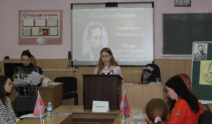 Nobelivsʹka premiya ta yiyi laureaty
