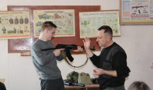 Urok muzhnosti dlya maybutnikh zakhysnykiv Ukrayiny!