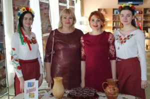 Denʹ ukrayinsʹkoyi kukhni