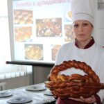 Vstupnyy instruktazh «Tekhnolohiya pryhotuvannya pyrizhkiv pechenykh z liverom, kapustoyu, povydlom, yablukamy»