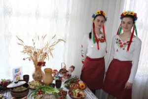Denʹ ukrayinsʹkoyi kukhni
