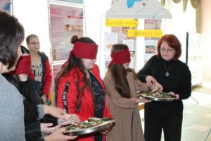 Buter-mob «Khapay ta yizh!»