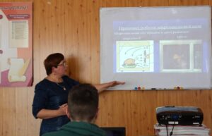 Mikrokhvylʹovi pechi, budova, pryntsyp roboty, pravyla ekspluatatsiyi