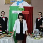 Mizhnarodnyy_denʹ_pitsy